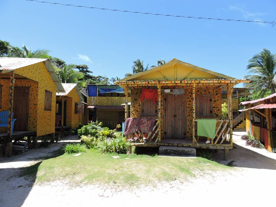 dscn5249-funky-little-cabins
